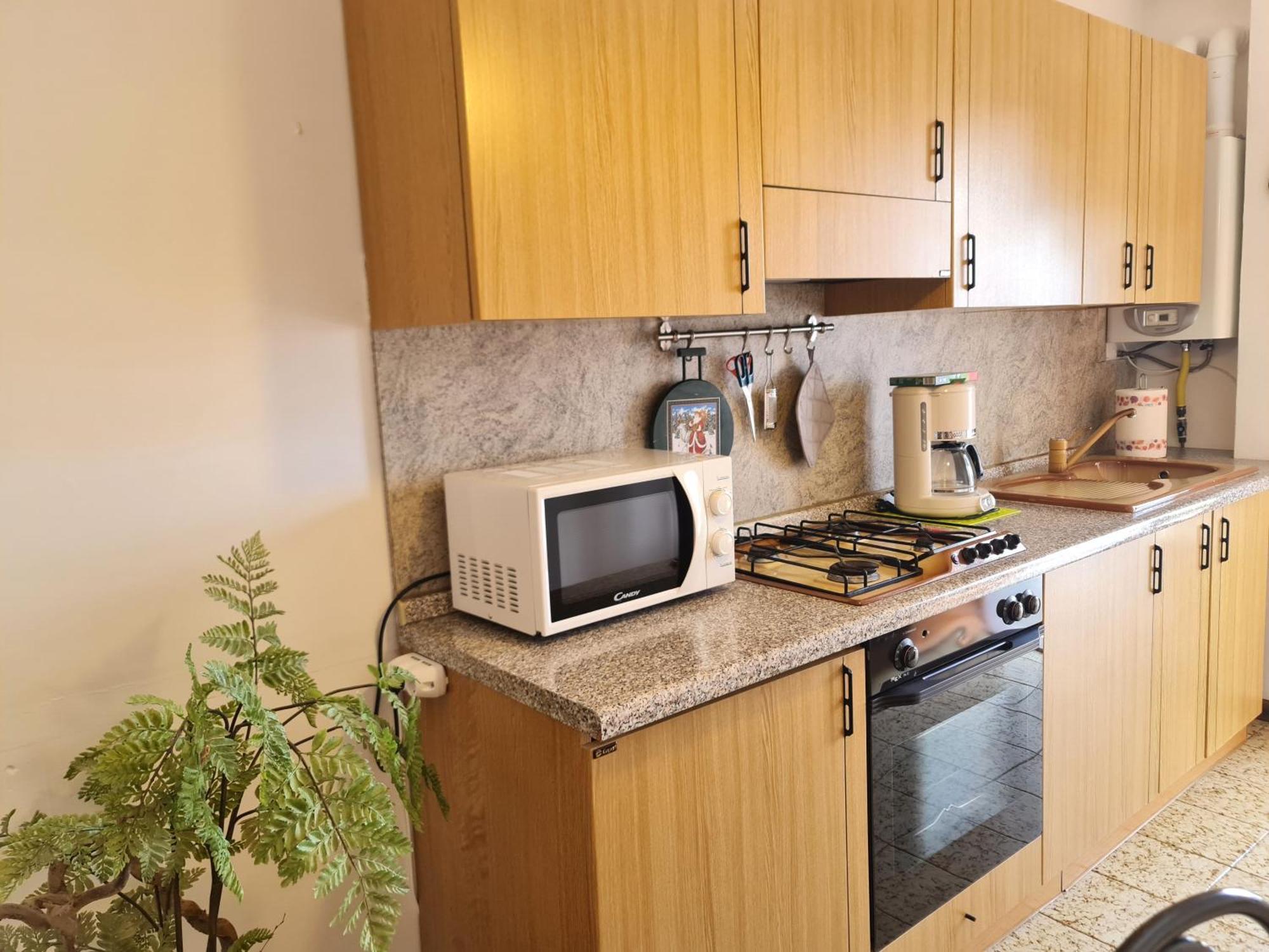Bellavista Lago Apartment Patio And View By Gardadomusmea Pieve  المظهر الخارجي الصورة